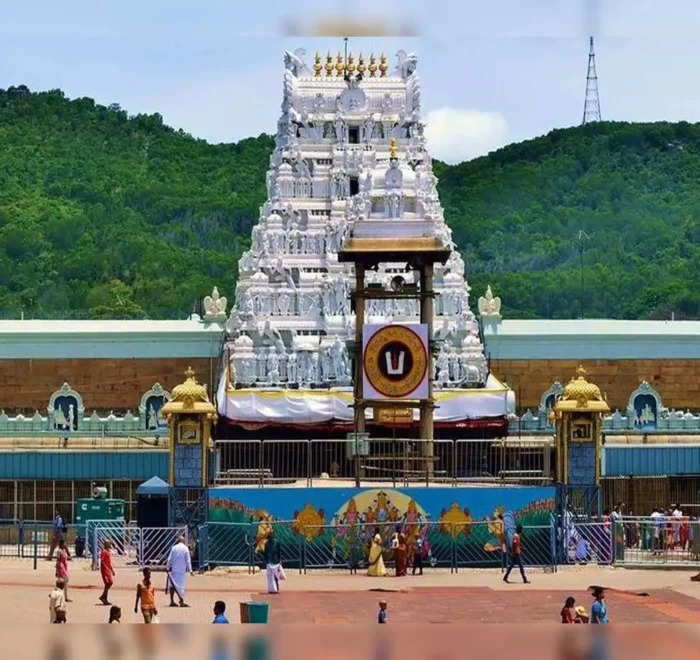 kesarinandan Travels